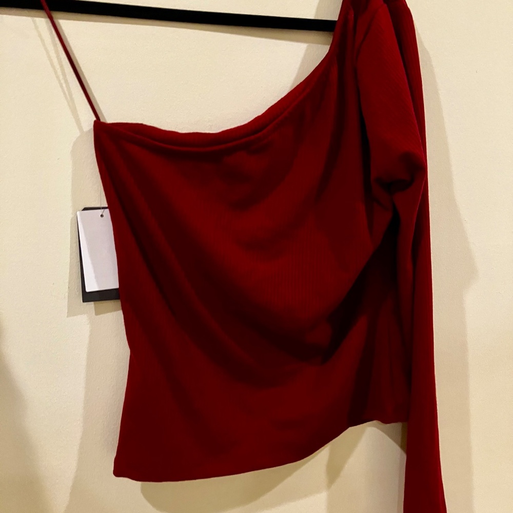 Nordstrom Melrose & Market Burgundy Ribbed One-Shoulder Blouse M